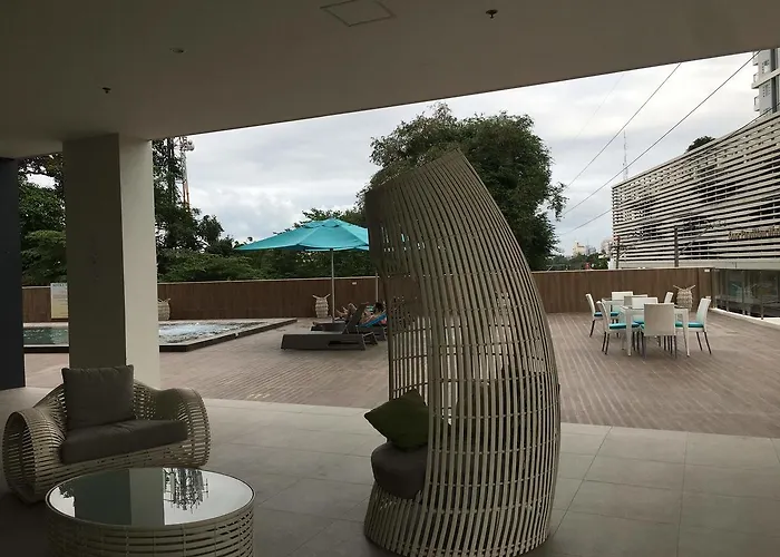 Отель 1 Bed Condominium Себу