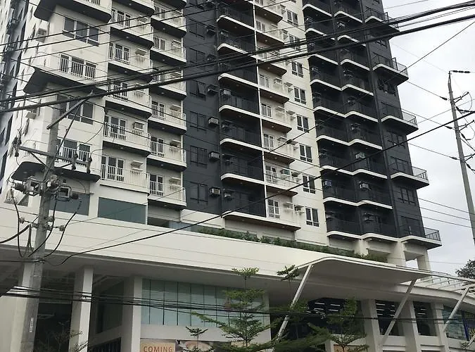 1 Bed Condominium